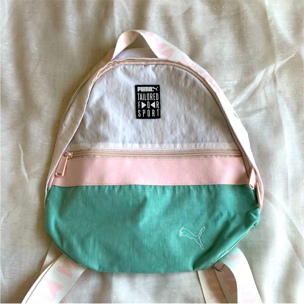 ♡ *:゚*。⋆ฺ Puma Backpack NWOT - Picture 6 of 8